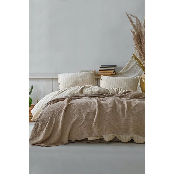 4-Layer Muslin Quilt - 100% Cotton Double Bed Cover - Picture 1 of 3